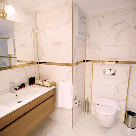 Enki Hotel