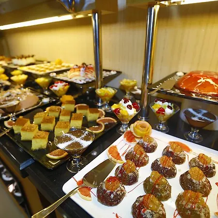 Готель Enki 2*