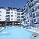 Enki Hotel 2*