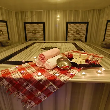 Enki Hotel